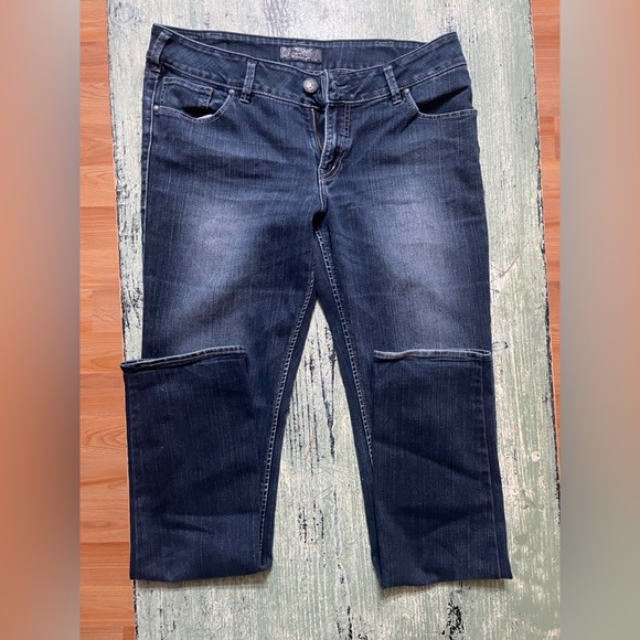 Silver Jean Co. ‘Suki’ Straight leg W33/L36 - Picture 2 of 10